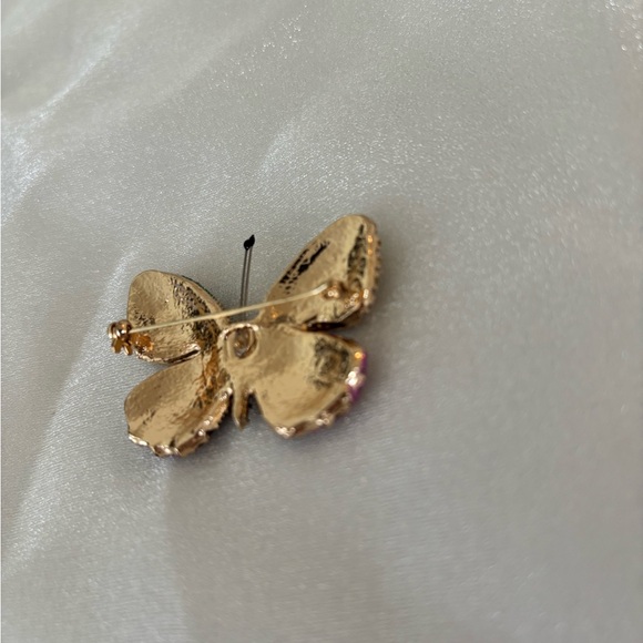 Beautiful Colorful Rhinestone Butterfly Brooch - Picture 4 of 10